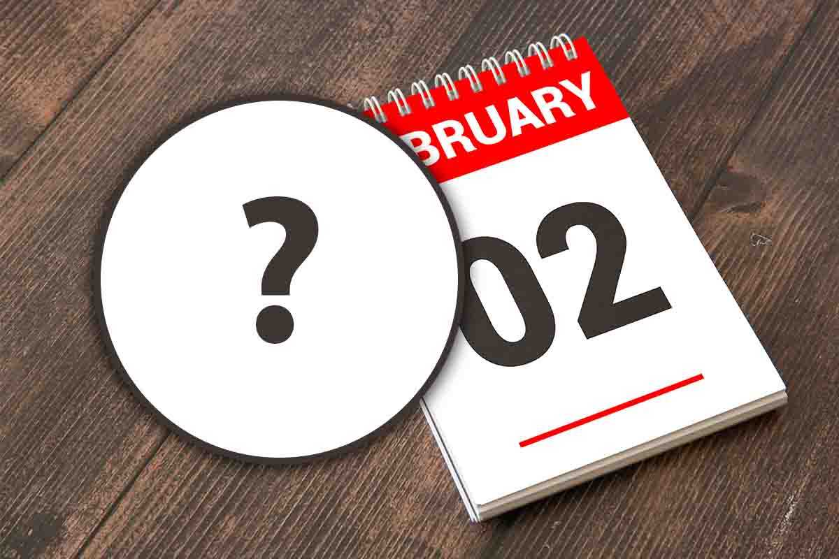 Calendario febbraio e punto interrogativo